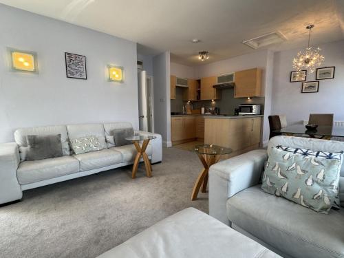 Seascape - Waterfront apartment, glorious views and parking, Dartmouth (fotografie 6)