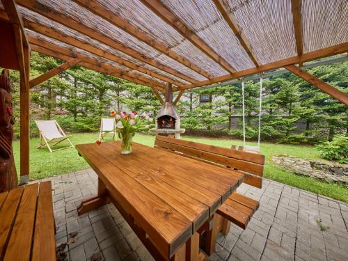 Apartment Stříbrný pramen-6 by Interhome (Apartment Stribrny pramen-6 by Interhome) in แจนสเก ลาซเน