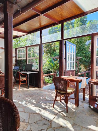 Tulia Guesthouse & Coworking 5