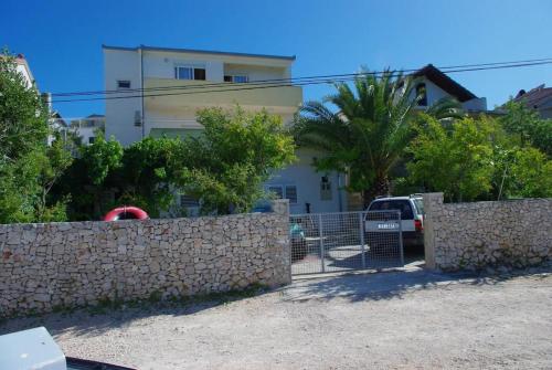 Sunny Apartment Ražanj (Sunny Apartment Razanj) in روجوزنيكا