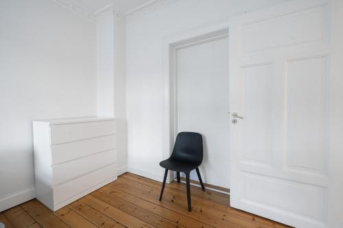 2-bed in a cosy area in Norrebro - image 10