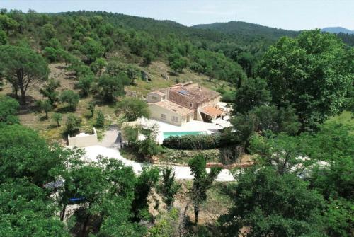 Bastide La Maura dans le massif des Maures - Location, gîte - Vidauban