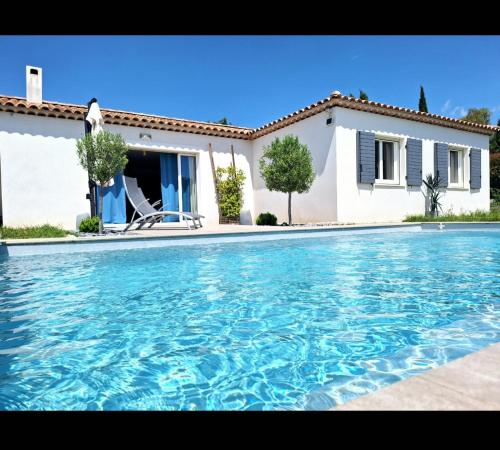 La Montaurousienne - Maison néo-provençale dans le Pays de Fayence - Location, gîte - Montauroux