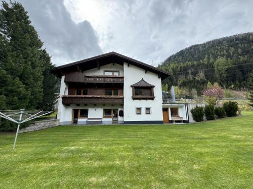 Apartment Jordan by Interhome in 佩特瑙岩阿爾堡