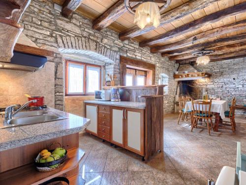 Holiday Home Narcis by Interhome in Heki