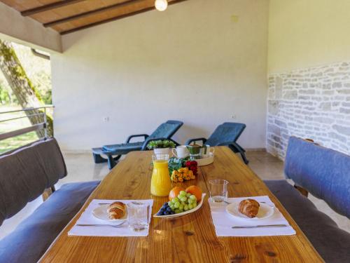 Holiday Home Narcis by Interhome in Heki
