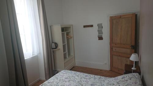 Agréable chambre, salle de bain privative, la plaçotte - Pension de famille - Saint-Clar