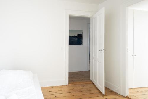 Great 3-BR apartment in fantastic location - 3, Copenhague (foto 7)
