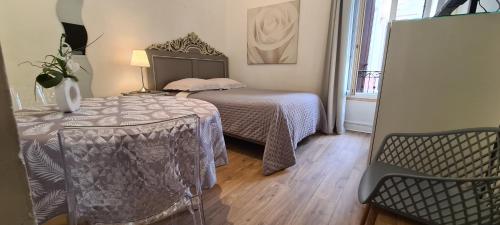 SeaYouSoon Inn Cannes - Studios - image 10