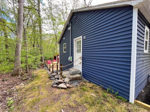 Bear Run Bungalow in Hawley, USA