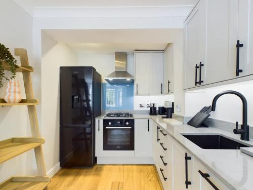 Be London - The Warwick Avenue Residences - main image