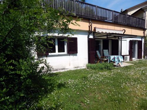 Ferienhaus in mediterraner Kulisse, ideal für Ausflüge zur Cinque Terre oder für einen Urlaub mit Ihrem Hund in Piana Battolla