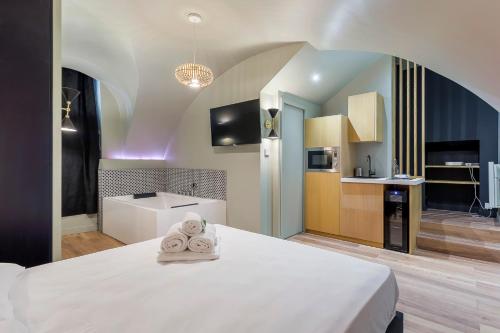 Suite Romantique Balnéo Centre Lyon, Lyon