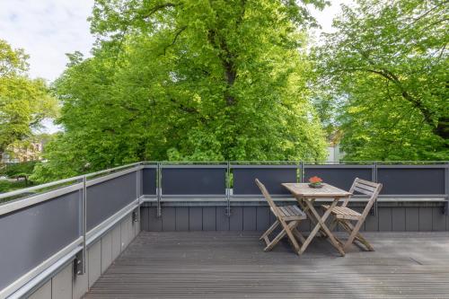 Penthouse Stine - image 6