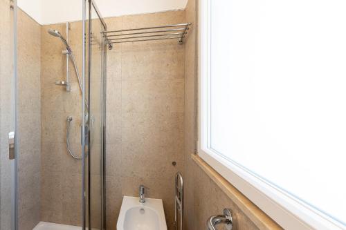 Argentina Penthouse by Rental in Rome - image 14