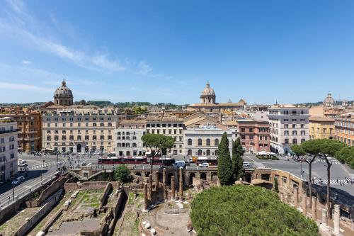 Argentina Penthouse by Rental in Rome - image 11