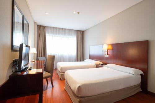 2 twin beds