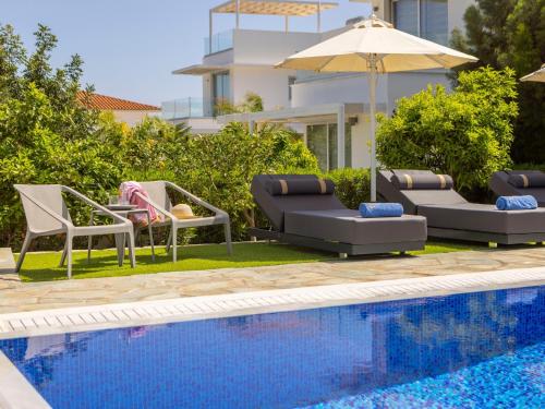 3 Bedroom Villa image 10