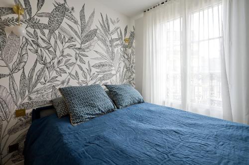 Studio design tout équipé avec balcon, Paris (photo 8)