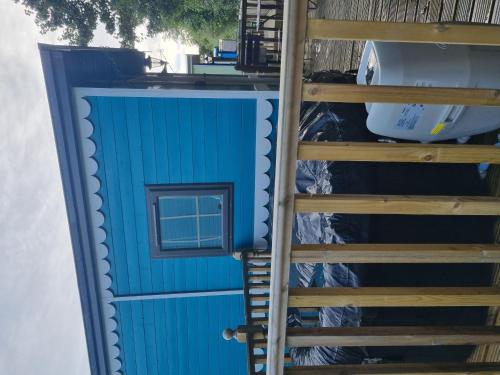 Glamping Hut - Riverview 3 Glamping Hut - Riverview 3