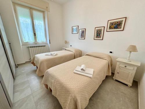 Two-Bedroom Apartment image 8