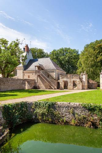 The Chateau de Paradis, an elegant estate located in the Loire Valley