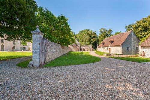 The Chateau de Paradis, an elegant estate located in the Loire Valley