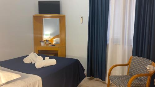 BAJAMAR BEACH HOTEL Room Type - Economy Double Room
