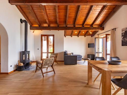 Apartment Superiore by Interhome in Vercana