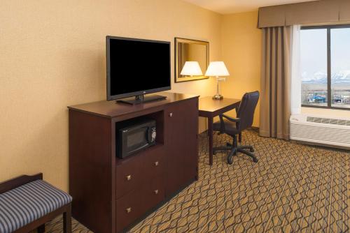 Glacier Peaks Hotel - main image