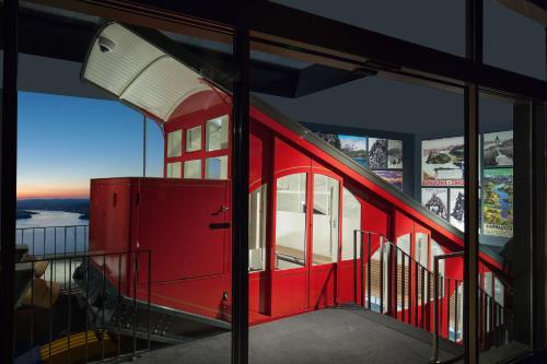 บริการและสิ่งอำนวยความสะดวก, เบอร์เกนสต็อค โฮเต็ล แอนด์ รีสอร์ต - ทาเวิร์น 1879 (Burgenstock Hotels & Resort - Taverne 1879) in เอนเนทบึร์เกน