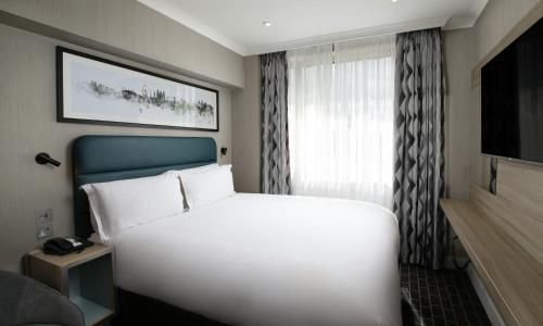 City Sleeper at Royal National Hotel - image 5
