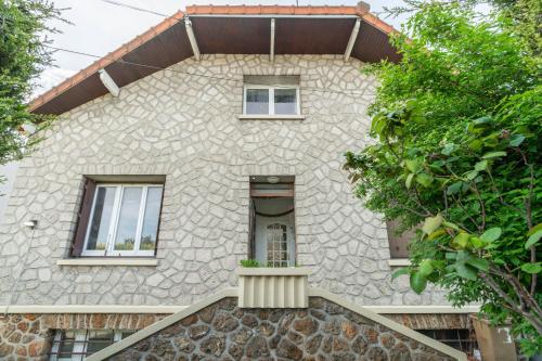 ทางเข้า, Magnificent duplex in Dugny in กอนเนสส์