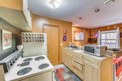 Angel Fire Condo with Fireplace, Walk to Ski Lift! in Angel Fire, USA