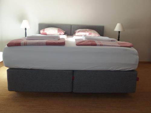 Estinn Apartment - image 7