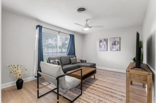 Spacious 4Bed Home in South Atx Monthly Rental in Austin, USA
