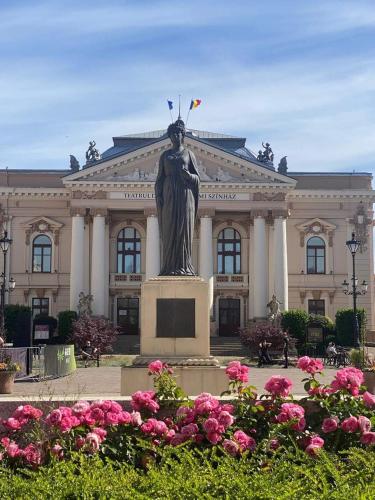 Flowers in the Center Flowers in the Center