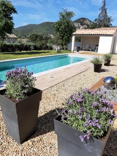 Les Vignes - Pension de famille - Vallon-Pont-d'Arc