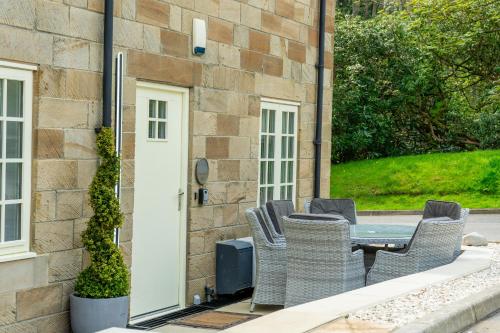 Létesítmények, Pheasant House in Dunsley