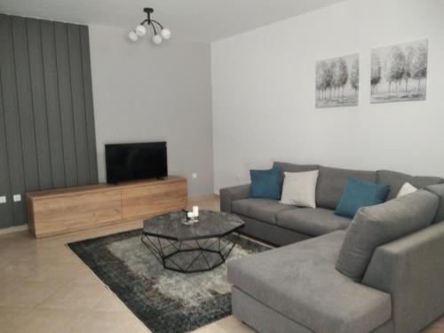 Anna's Apartments 2