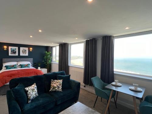 The Marlborough Sea View Holiday Apartments