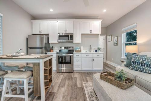 Waveland Beach Cottage 215