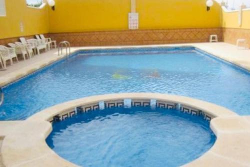 Excelente Apartamento Ático 4
