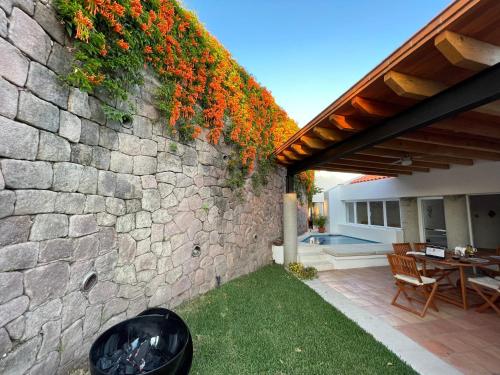 Casa Golondrina in Xochitepec, Mexico