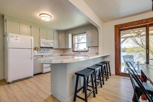 Lakefront Wisconsin Getaway: Fish, Boat, Relax! in Wittenberg (WI)