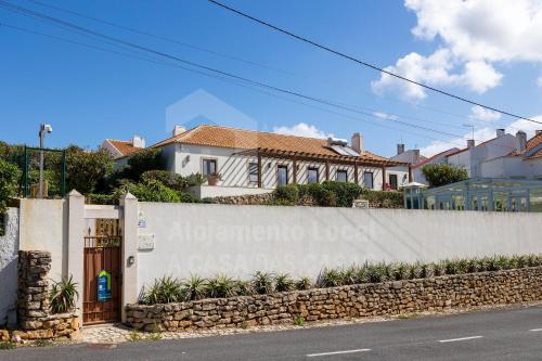 VIlla São Lourenço by AcasaDasCasas