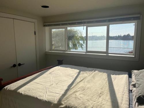 beautiful private entrance two bedroom suite water front in Victoria, Canada