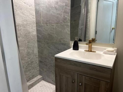 beautiful private entrance two bedroom suite water front in Victoria, Canada