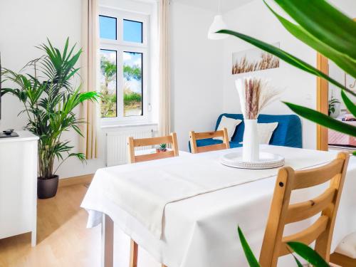 Bis 6 Personen - Helle, Ruhige Whg, 2 Bäder, DD Neustadt - Top Lage, Drážďany (fotografie 3)