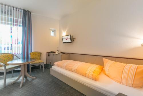 Hotel Eigen Room Type - Standard Twin Room